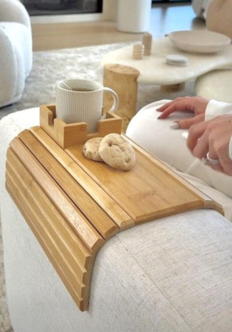 Bambus Sofa-Tablett mit Getränkehalter – 2-in-1 Couch Organizer & Armlehnen-Tablett